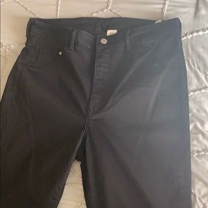 H&M black high-waisted jeggings